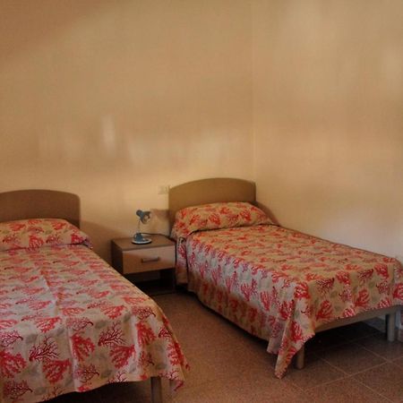 B&B L'Asfodelo Fluminimaggiore Eksteriør bilde